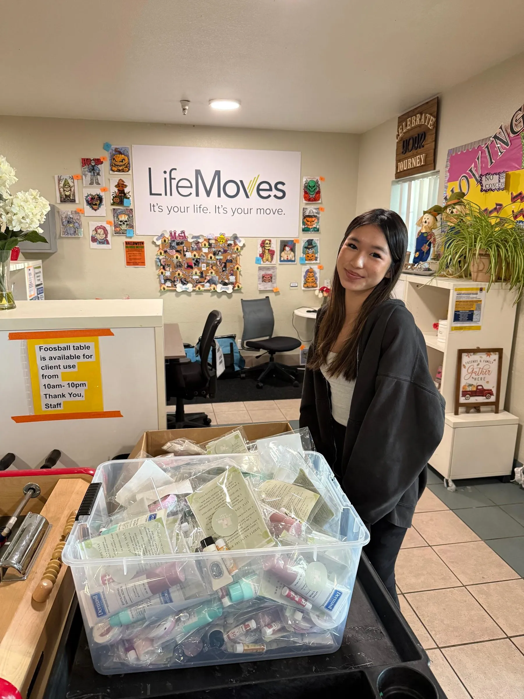 Delivering kits to a LifeMoves shelter.